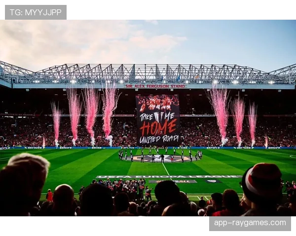 曼联老特拉福德翻新工程启动,保留传统元素升级设施